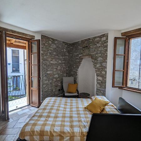 Antica Osteria Apartments Dongo Bagian luar foto