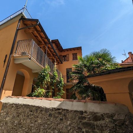 Antica Osteria Apartments Dongo Bagian luar foto