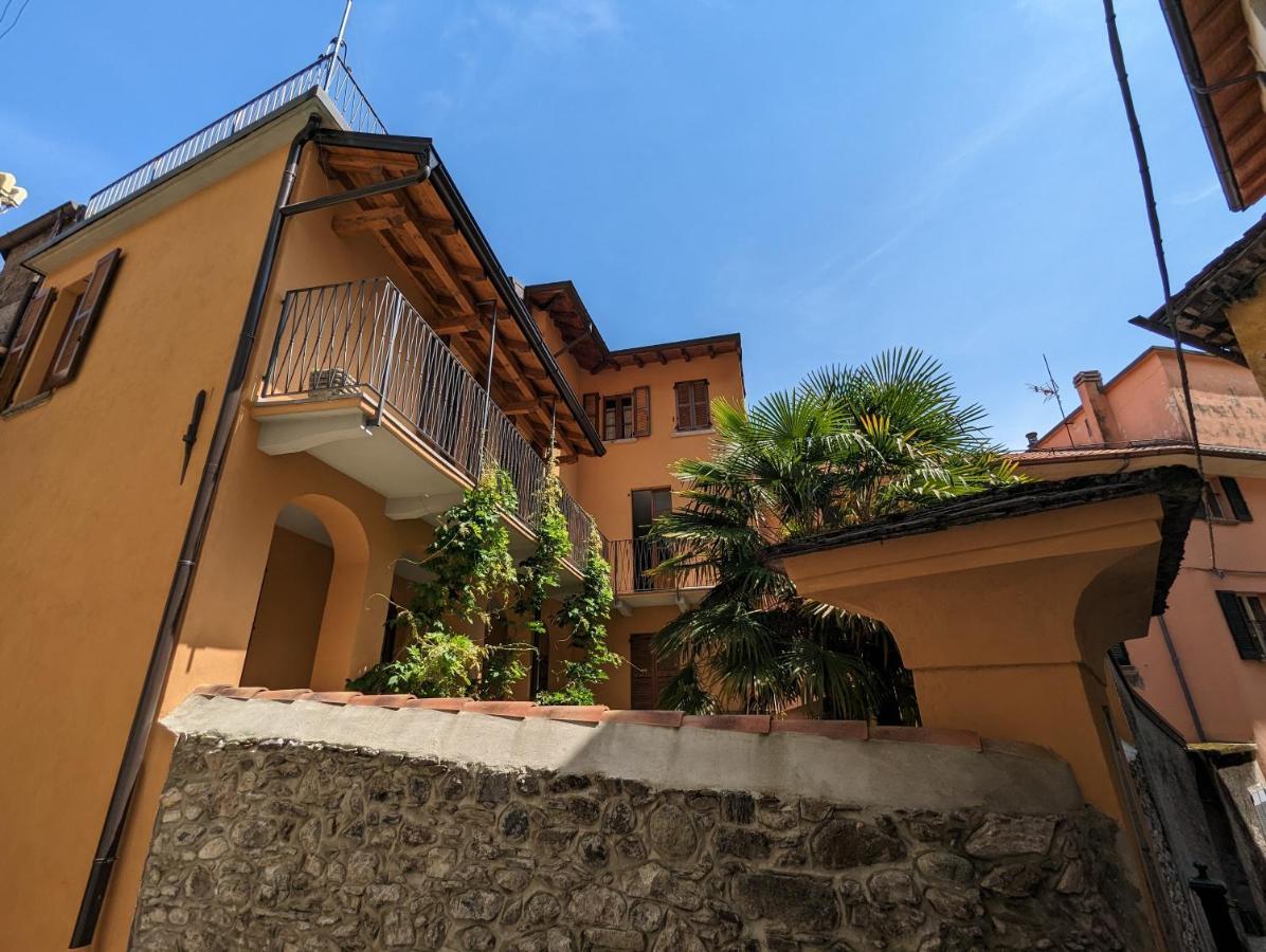 Antica Osteria Apartments Dongo Bagian luar foto